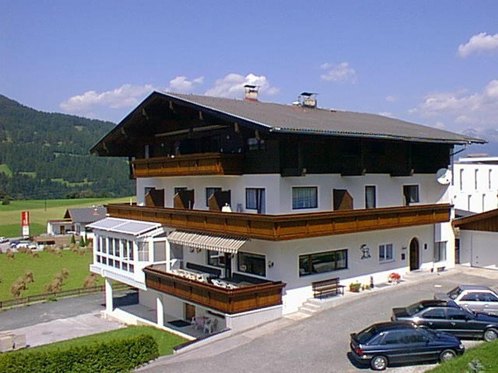 Отель Haus Hubertus Мидерс Экстерьер фото